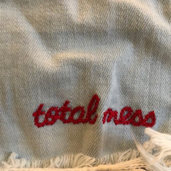 Never been worn trendy shorts! - Picture 3 of 4